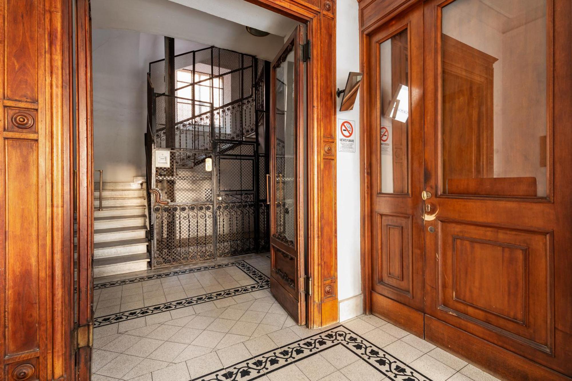 Adriana Boutique Guest House Рим Екстериор снимка